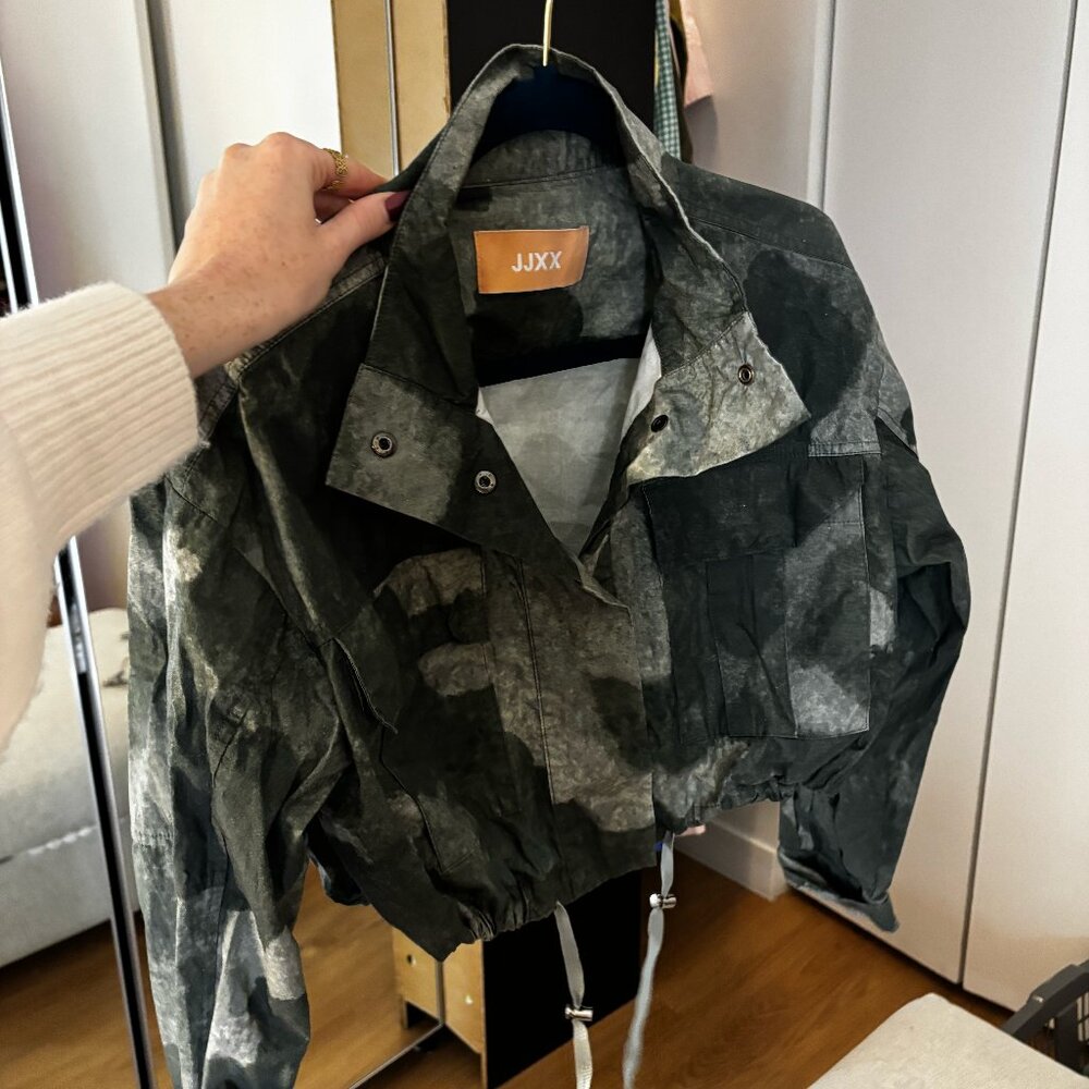 army cropped jacket